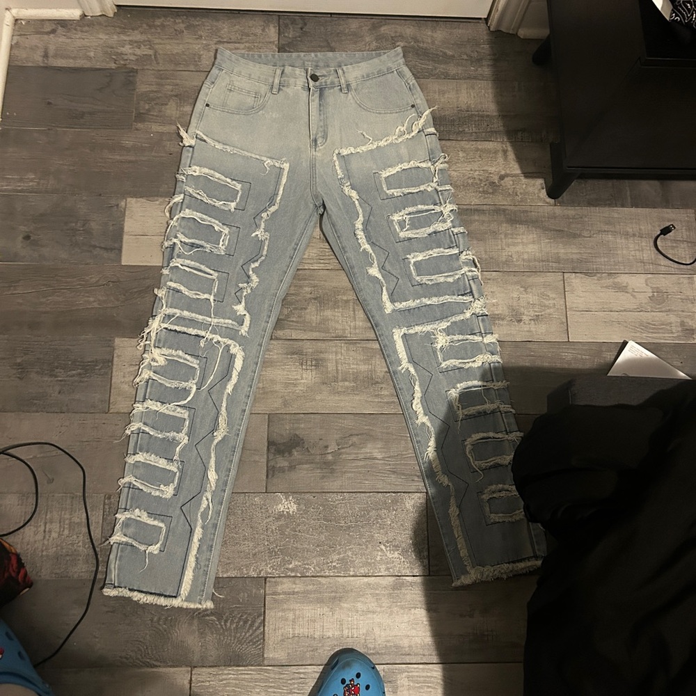 Stylish Distressed Light Blue Jeans for Men